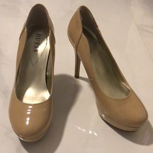 Guess Platform Pumps